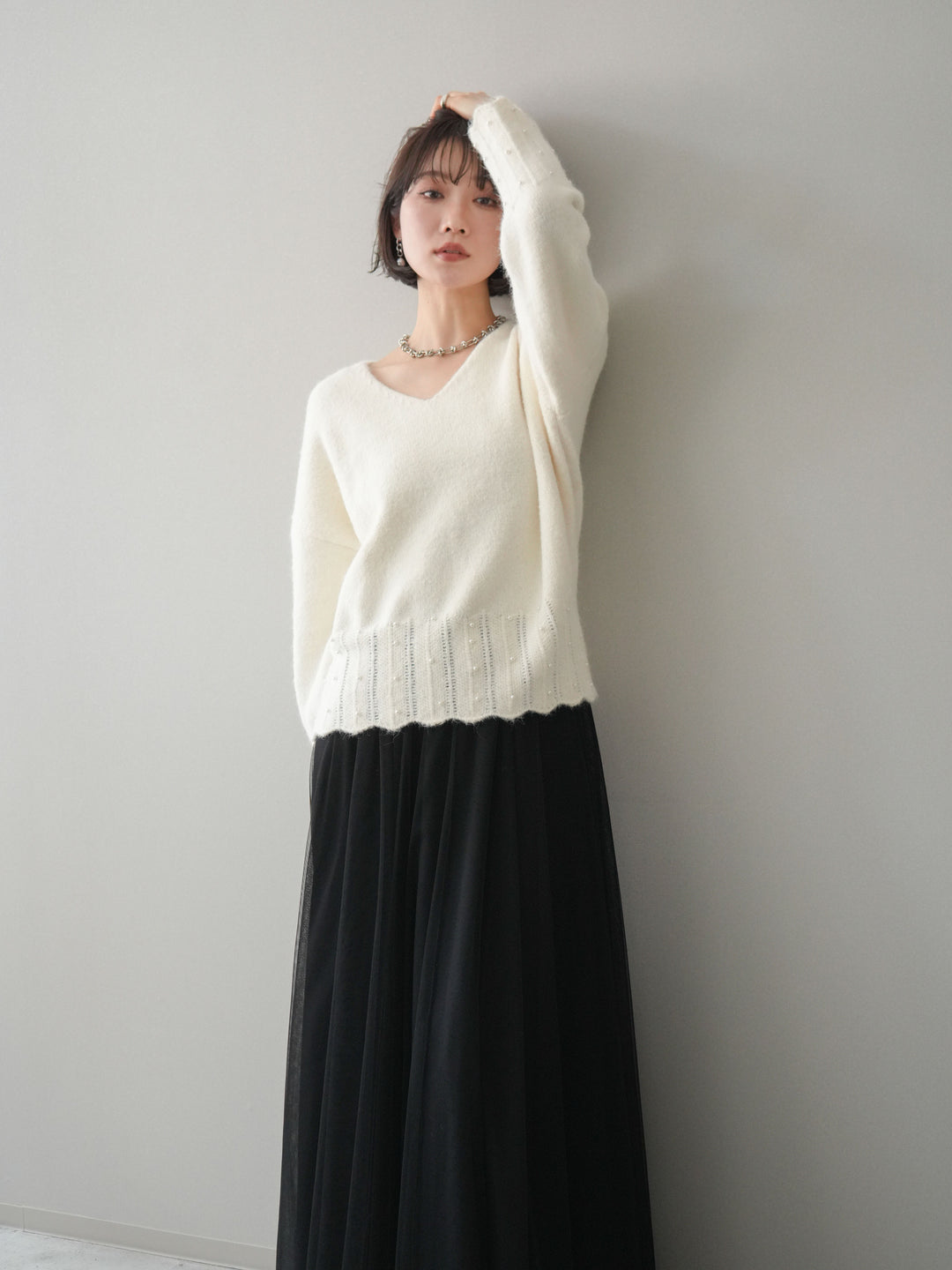 [SET]パールフリルリブヘムニットプルオーバー+選べるアクセセット(2set)