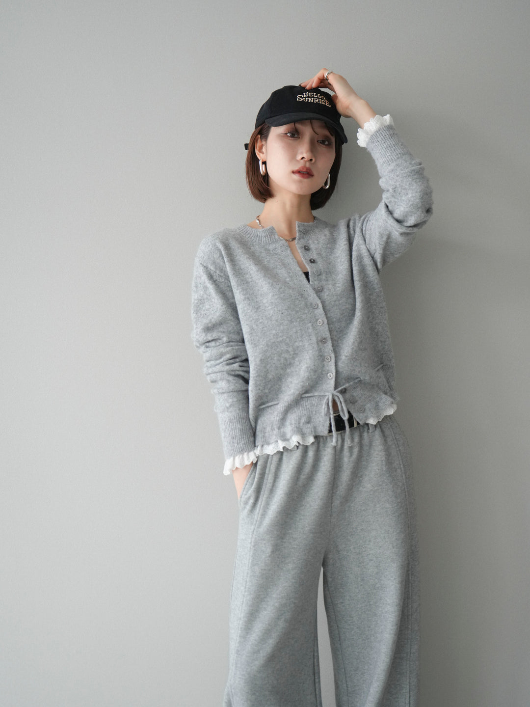 [予約]スカラップレース切り替ニットカーディガン/lightgray