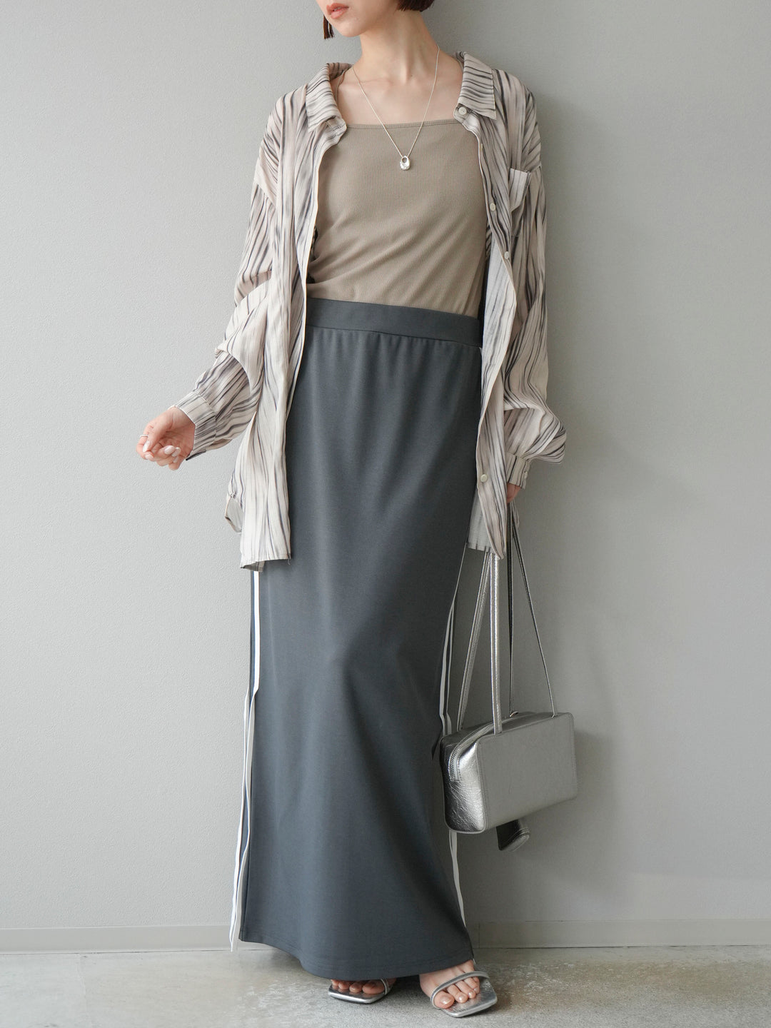 [予約]サイドラインジャージナロースカート/チャコール