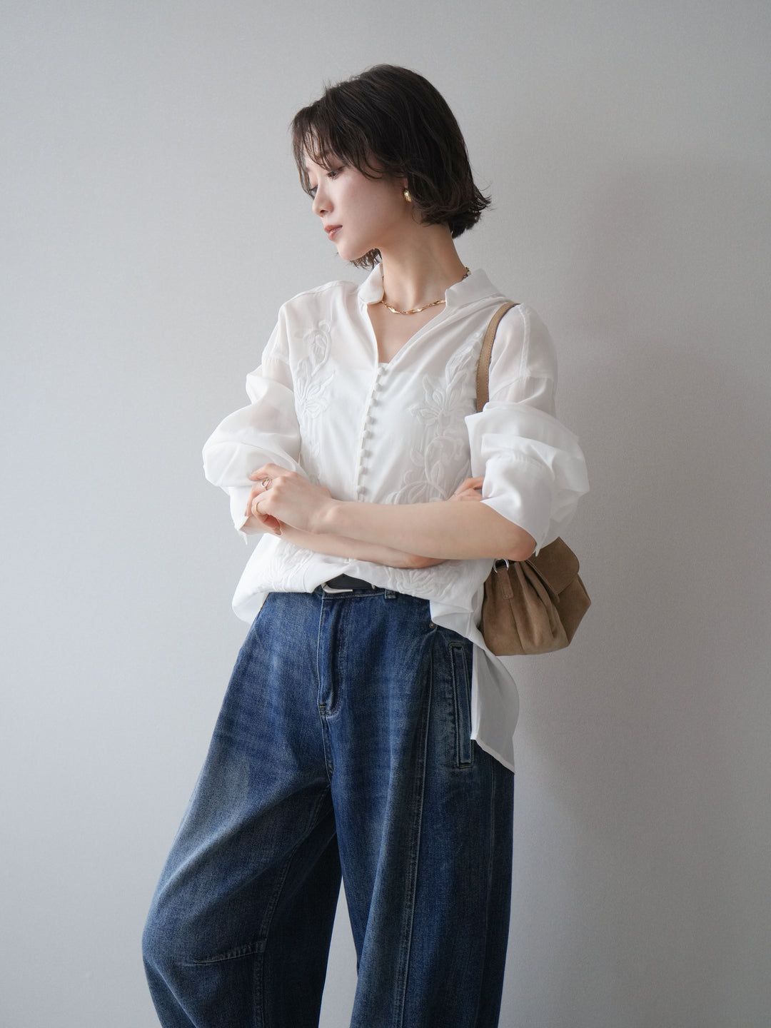 【預購】前繩刺繡襯衫/白色