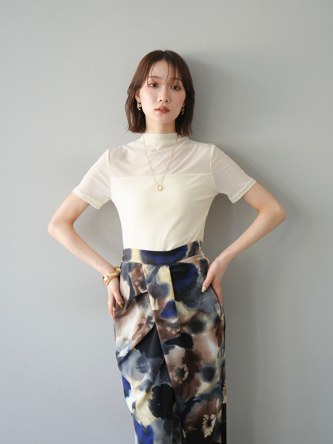 [SET] 透視半袖上衣 + 水彩印花褶襉I字裙 (2set)