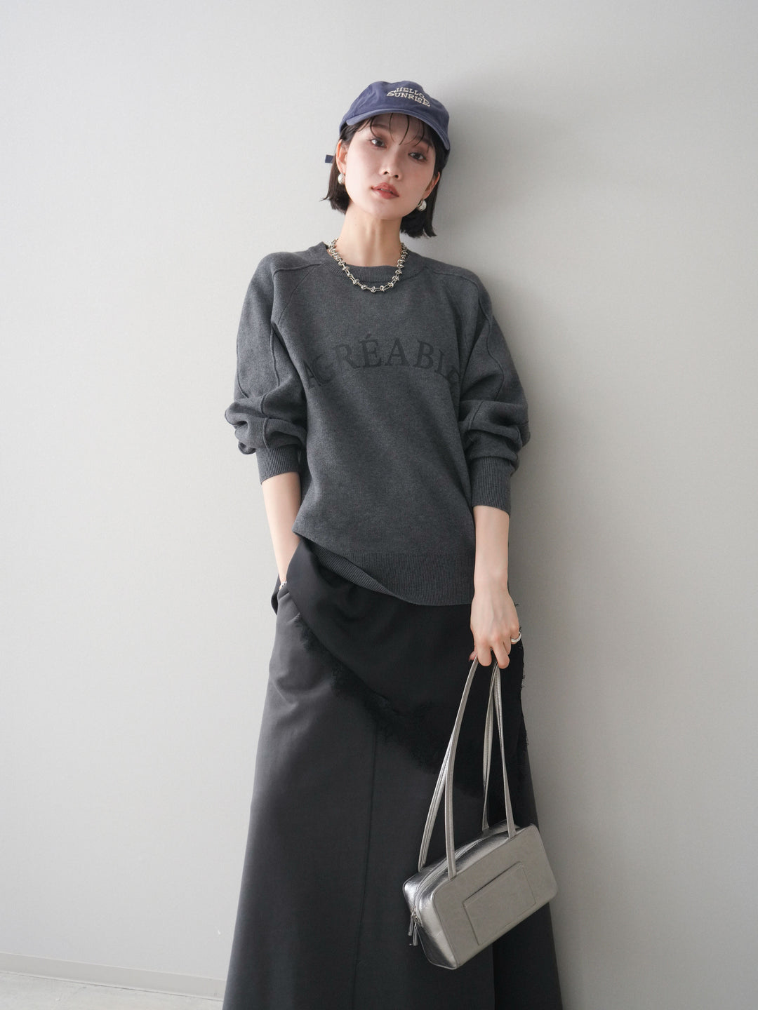 [予約]半ラバープリントロゴスウェットライクニットプルオーバー/mokucharcoal