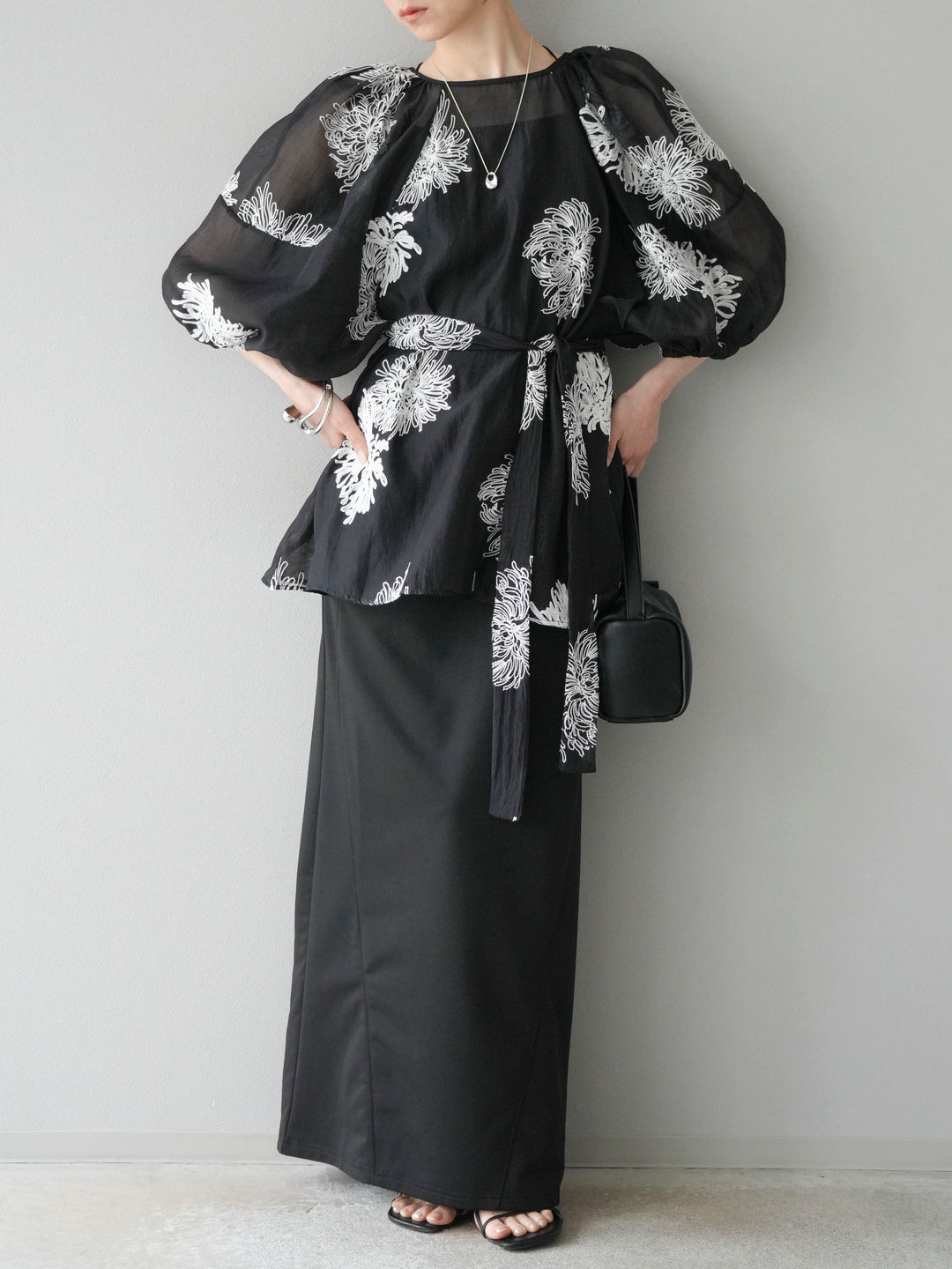 [SET]刺繍シアーバルーンスリーブブラウス+スウェットロングスカート(2set)