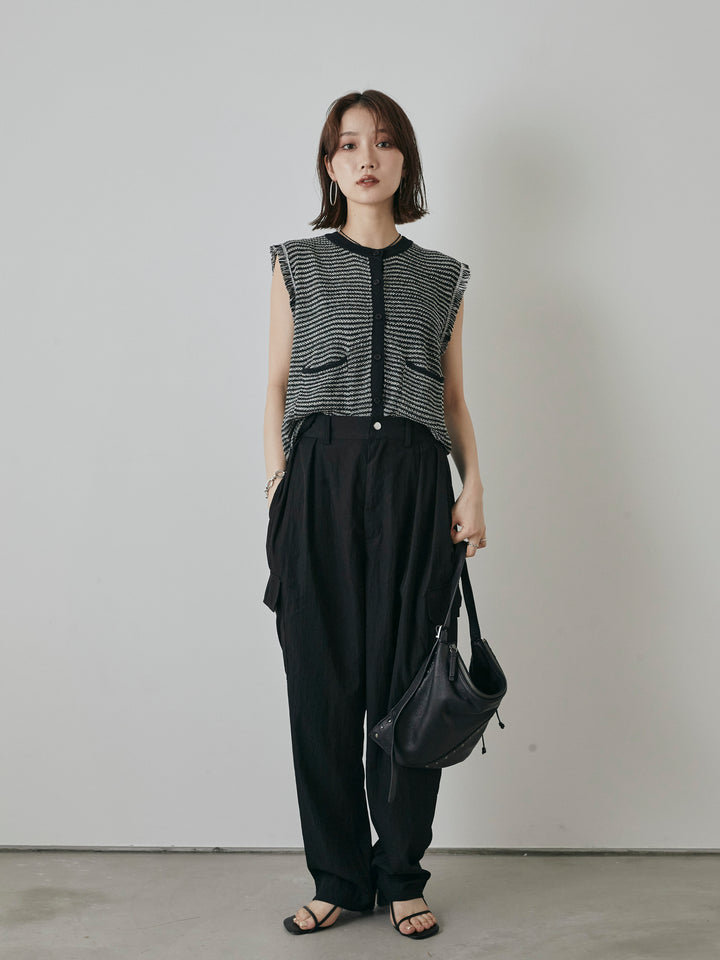 [予約]ボーダー袖フリンジニットベスト/ブラック