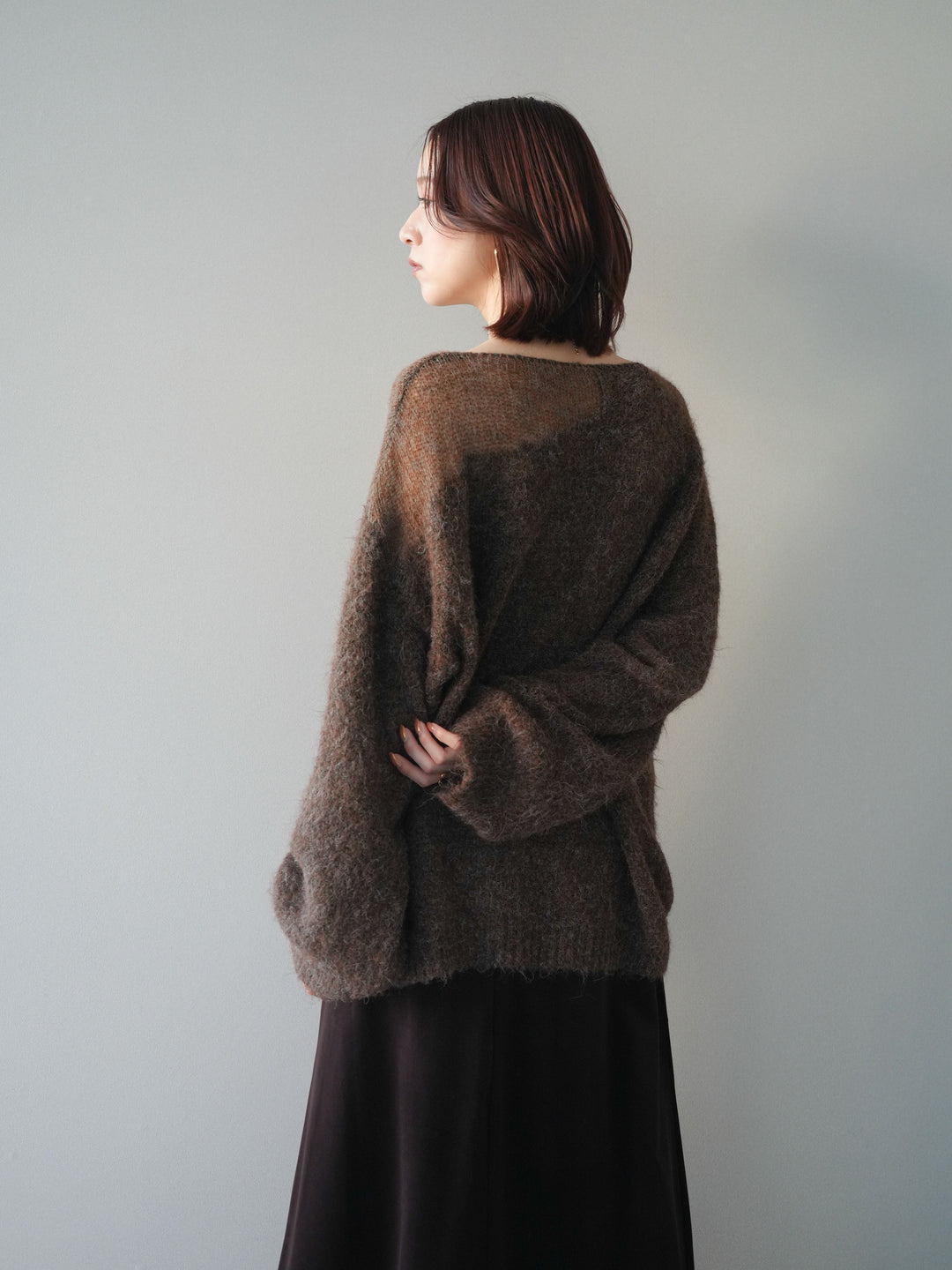 [SET]透かしデザインニットプルオーバー+ベルベットナロースカート(2set)