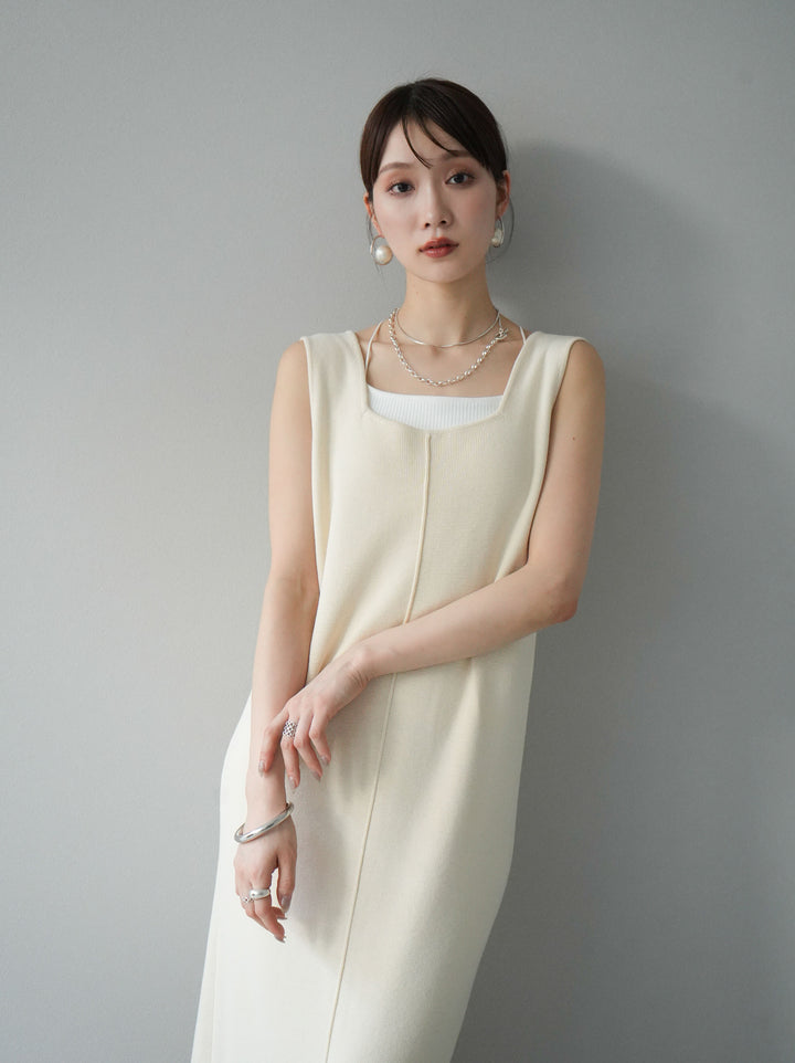 [予約]スクエアネックニットワンピース/アイボリー