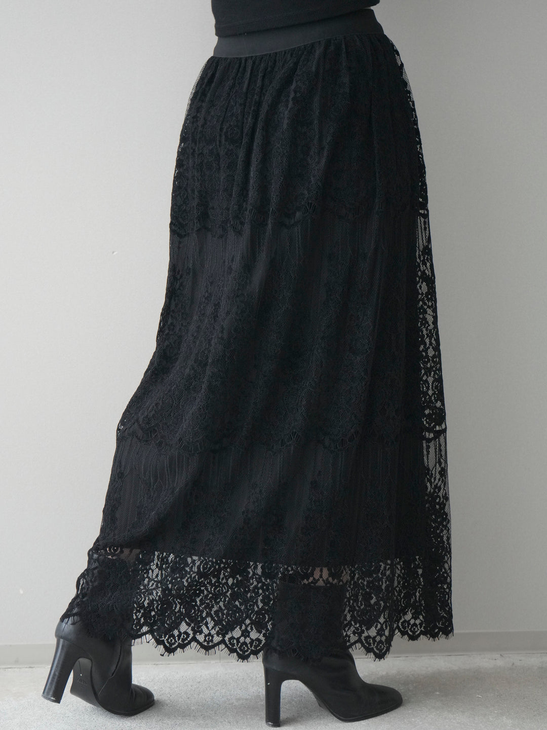 [予約]裏プリーツ総レースロングスカート/black