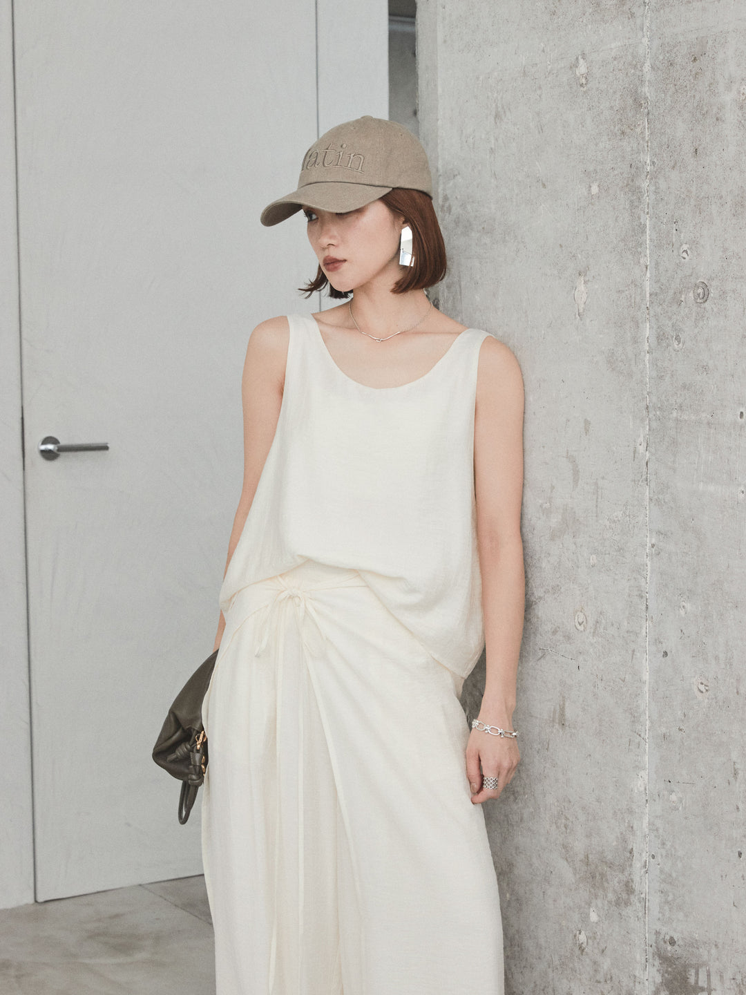 [SET] 洗衣機緞面透明層疊背心 + 洗衣機緞層疊裙褲 (2set)