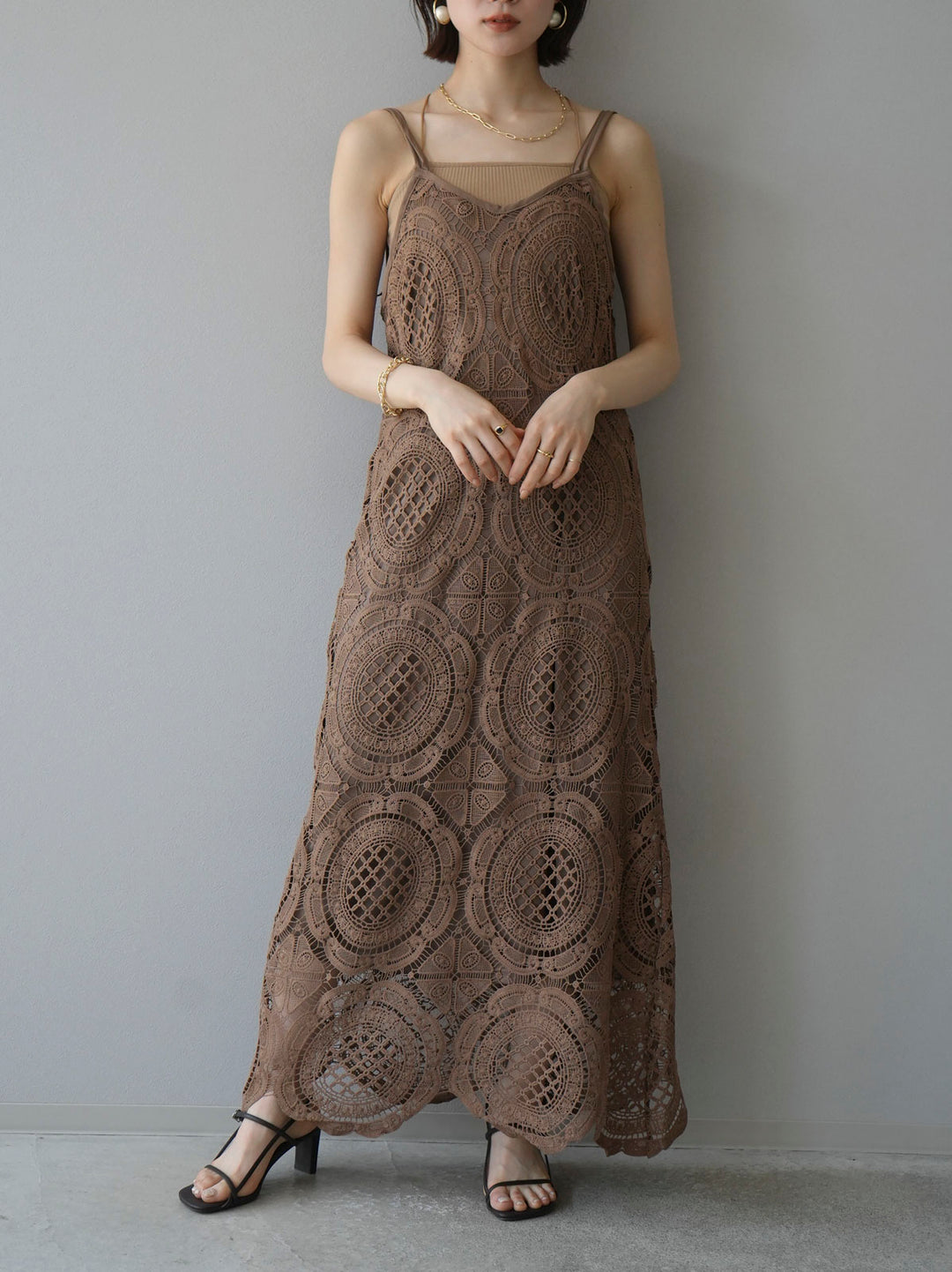 Lace long camisole dress/brown