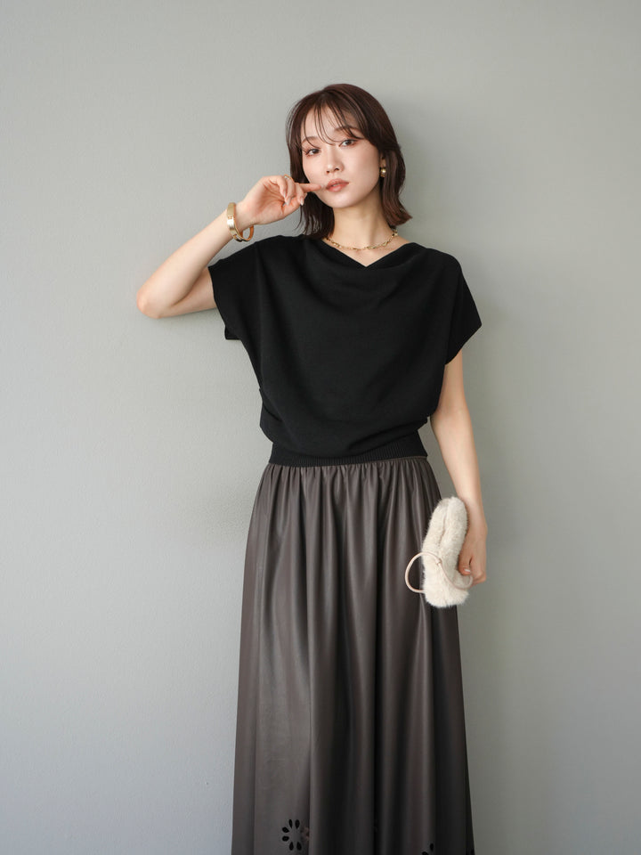 [予約]ドレープドルマンフレンチスリーブニットトップス/ブラック