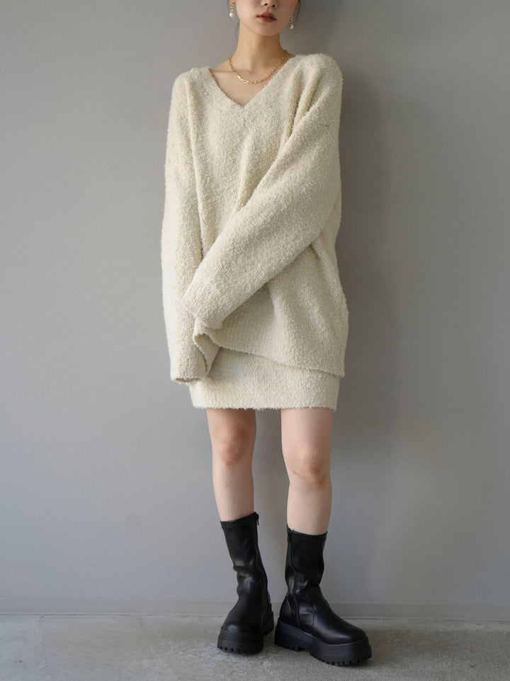 [SET] 橢圓針織衫 & 迷你裙 SET UP