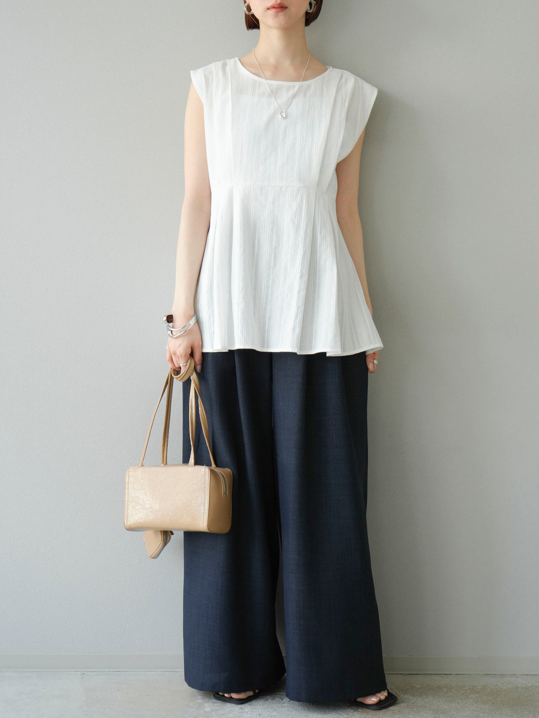 [予約]ドビーストライプタックブラウス/ホワイト