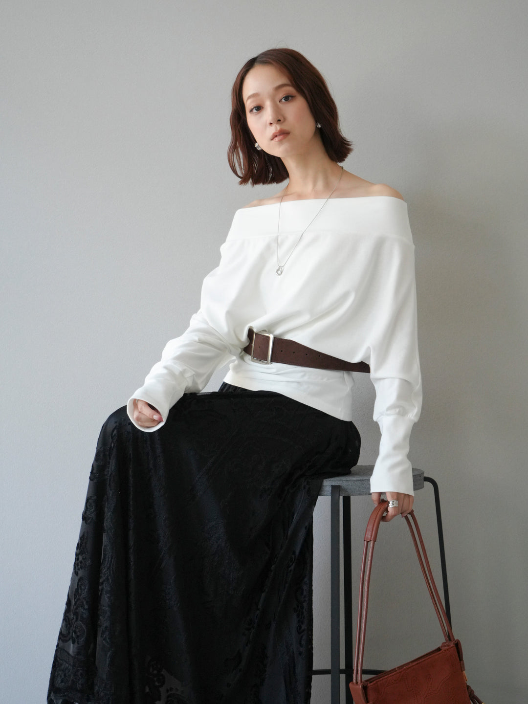 [予約]ベルト付オフショルカットソー/ホワイト