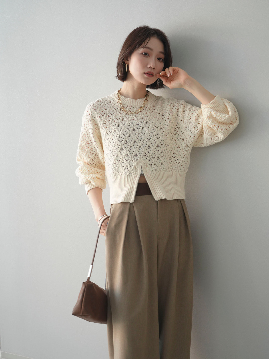 [予約]透かし編みフロントジップスリットニットプルオーバー/ivory