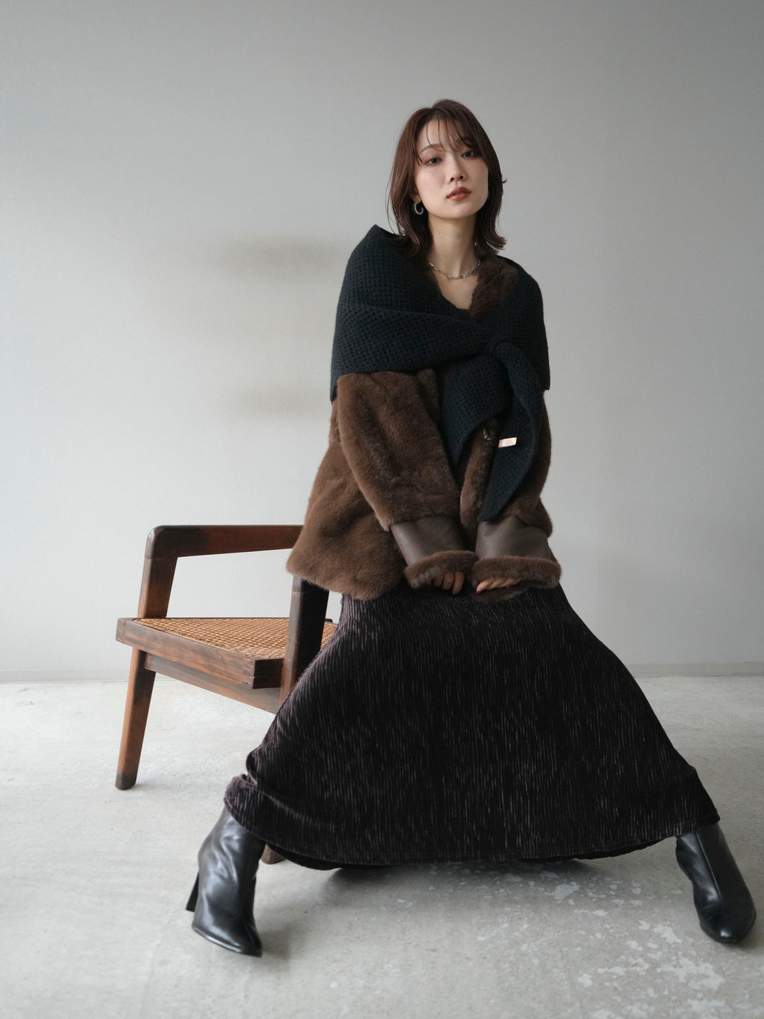 [予約]バッグ付エコファーノーカラーコート/brown