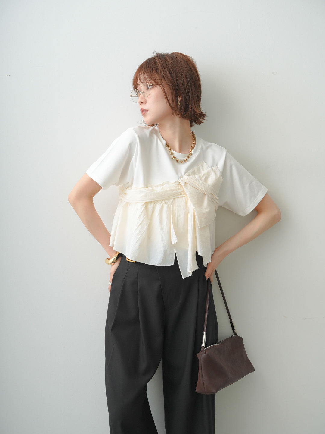 [SET]ナイロンドッキングツイストTEE +アシンメトリーベルトタックワイドパンツ(2set)