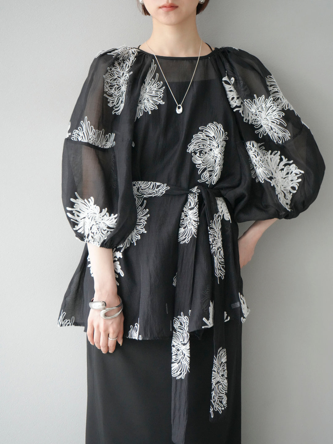 [SET]刺繍シアーバルーンスリーブブラウス+スウェットロングスカート(2set)