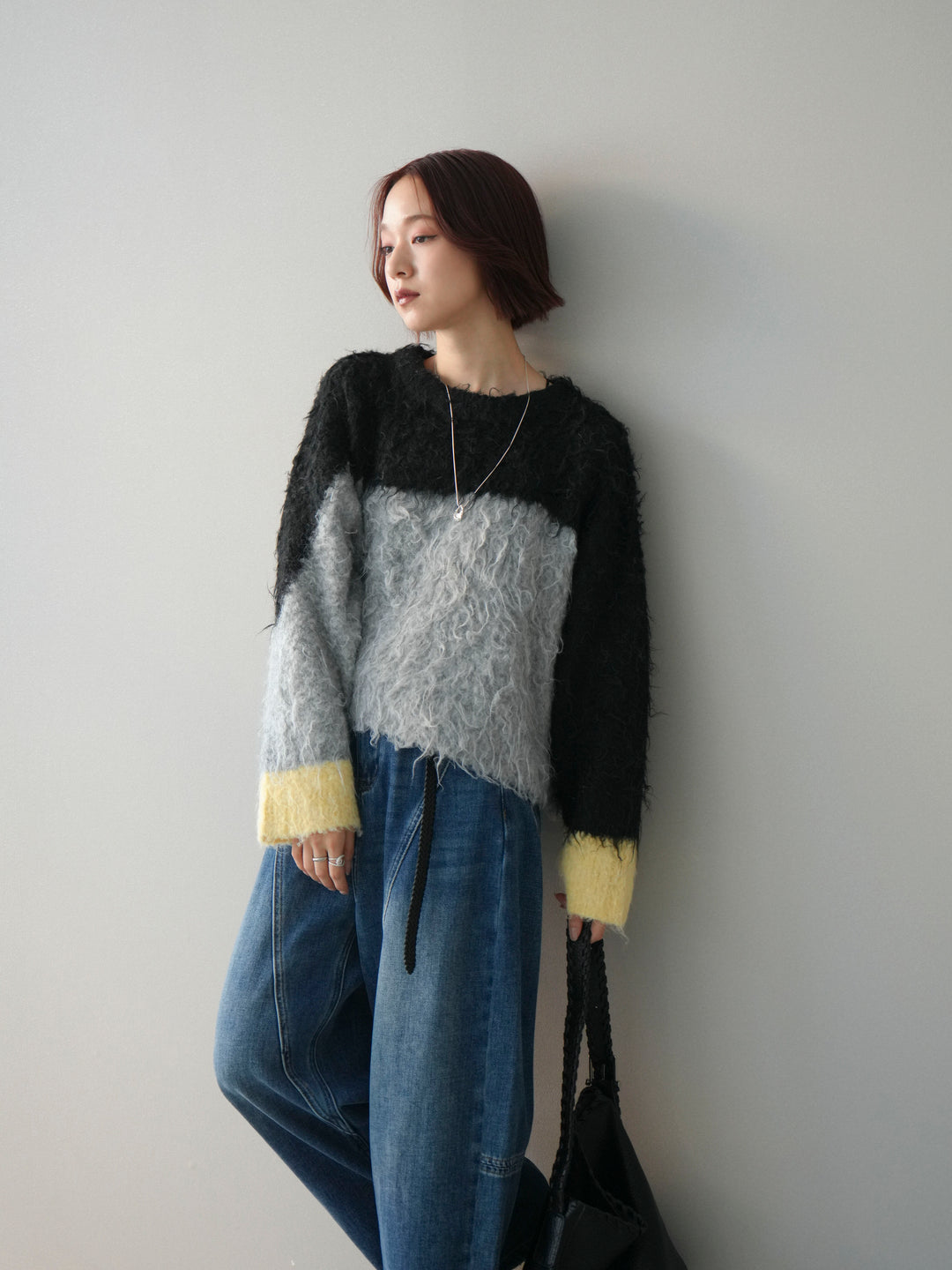 [予約]バイカラーモヘアタッチニットプルオーバー/black