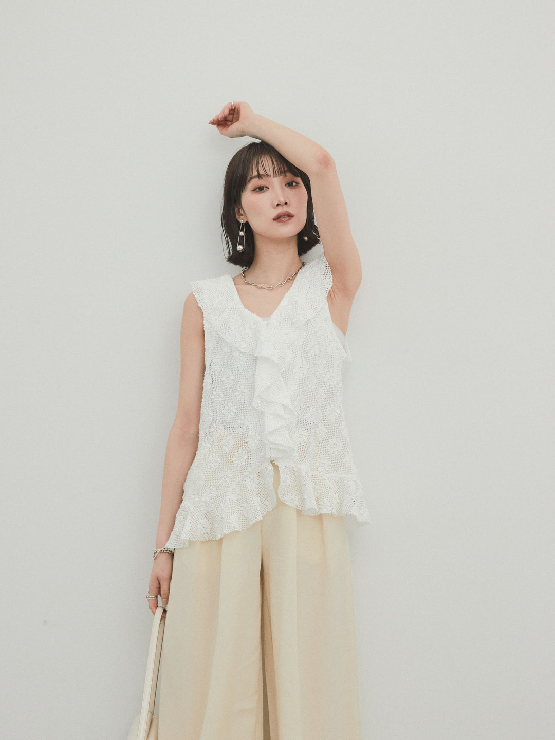 [SET]テープヤーンラッフルノースリトップス+リネンタッチタックワイドパンツ (2set)