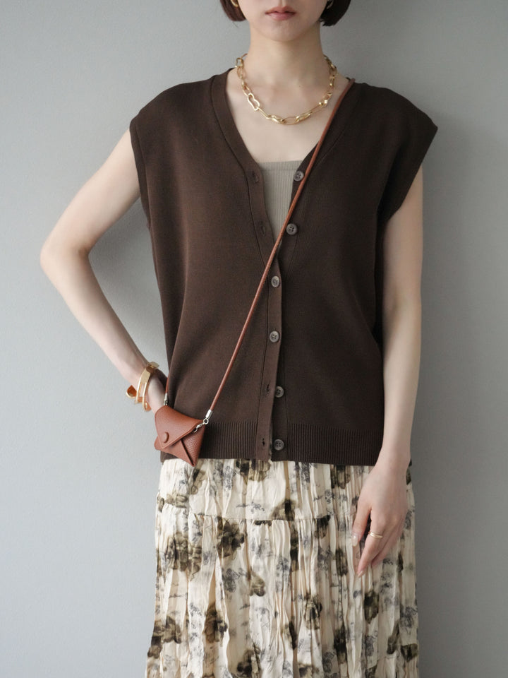 [SET] V領人造絲針織背心+花邊長裙（2件組）