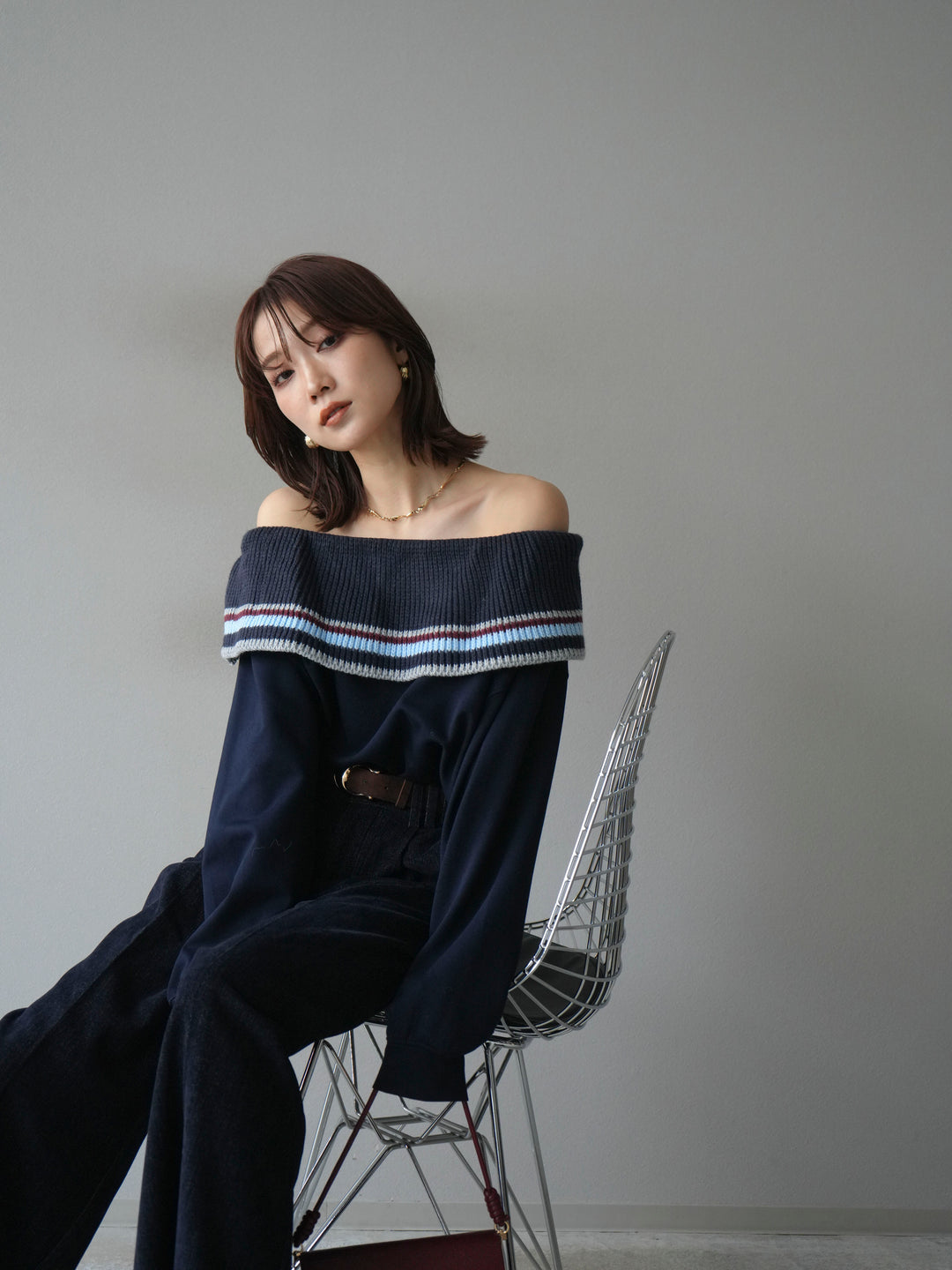 [予約]ボーダーニットオフショルダーxスウェットプルオーバー/navy