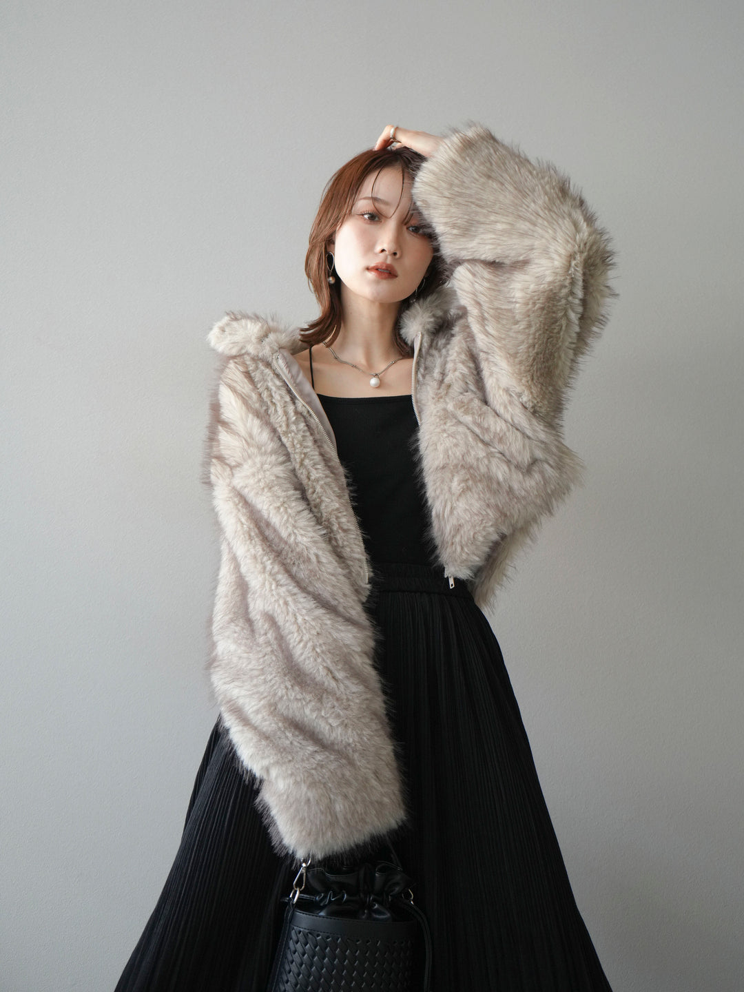 [予約]フェイクファーショートZIPジャケット/beigemix