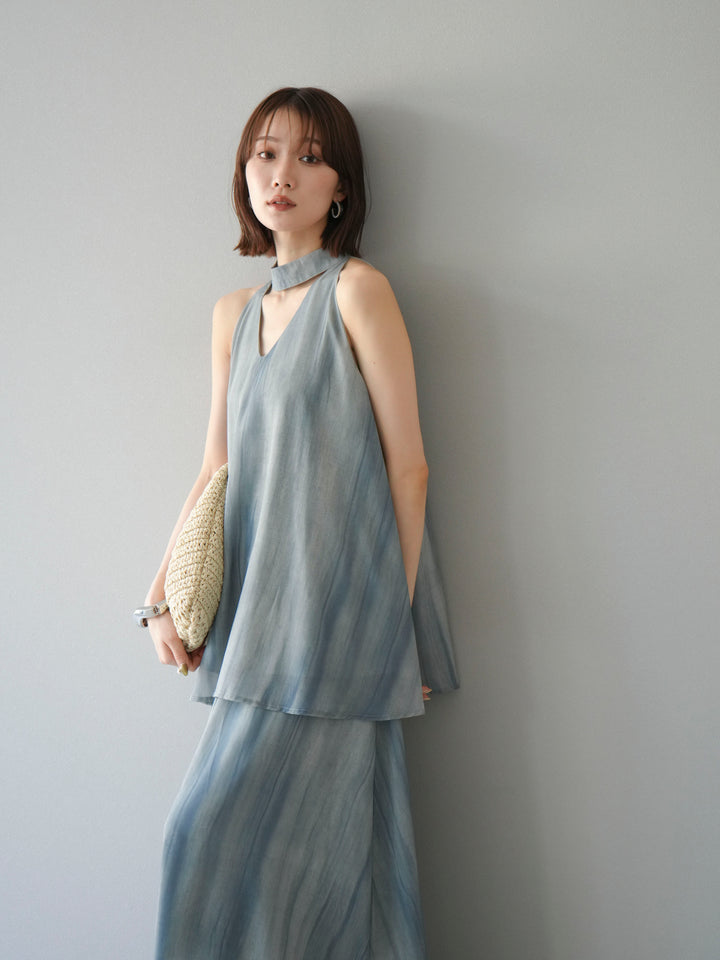 [SET] 細膩花紋V領襯衫＆喇叭裙（2套）