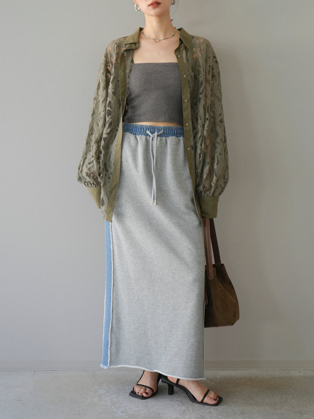 [SET]コードレースオーバーシャツ+デニムドッキングスウェットスカート(2set)