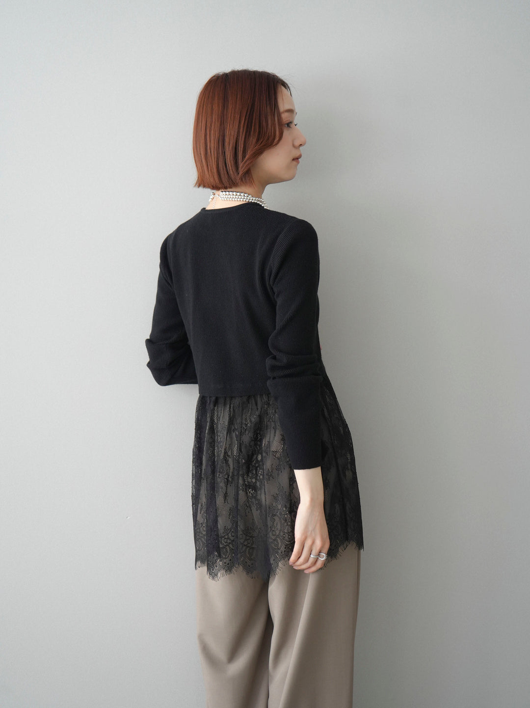 [SET]クルーネックレースドッキングリブニットトップス+ベルト付キーホルダーモチーフワイドパンツ(2set)