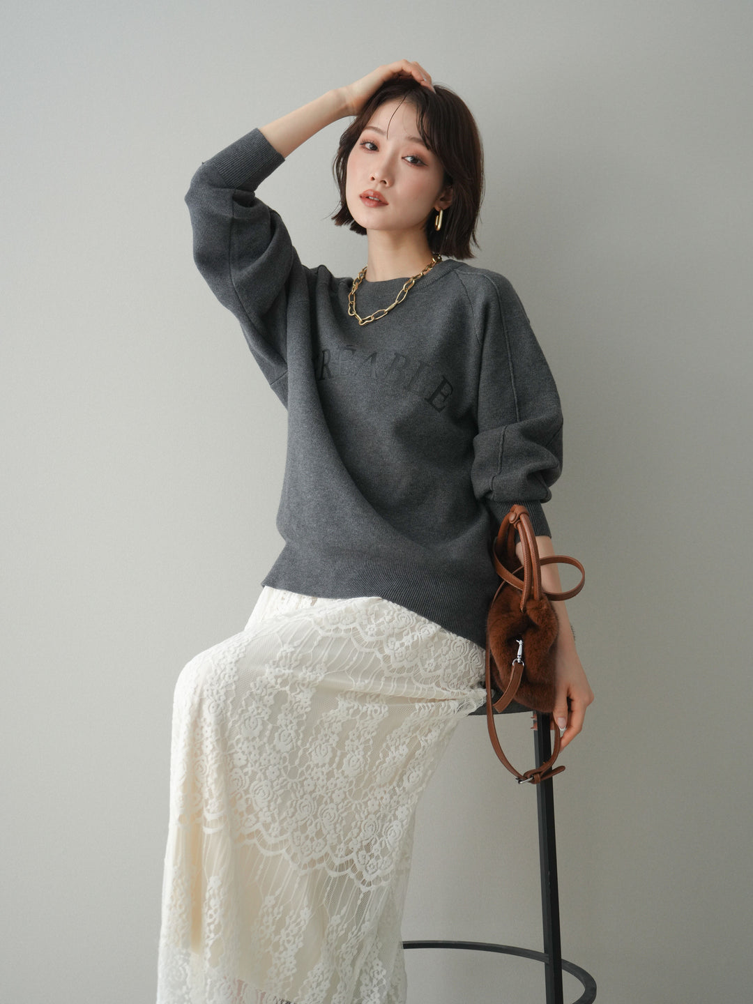 [予約]半ラバープリントロゴスウェットライクニットプルオーバー/mokucharcoal