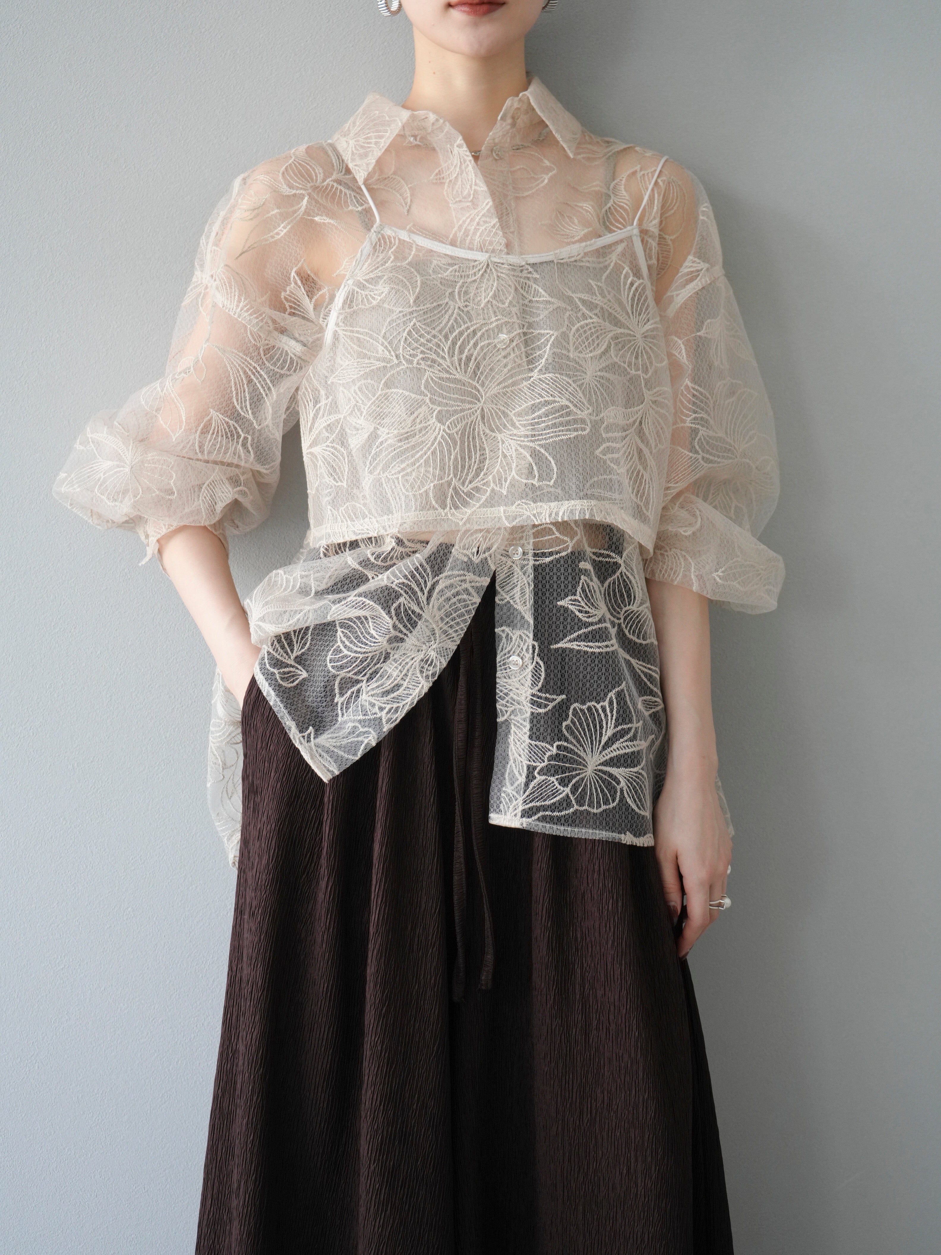 チュールフラワー刺繍ギャザーブラウス 花柄刺繍ギャザーブラウス(M IVORY): トップス｜PMbox P&M OFFICIAL