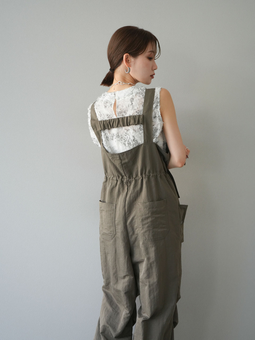 [予約]ナイロンタックデザインサロペット/カーキ