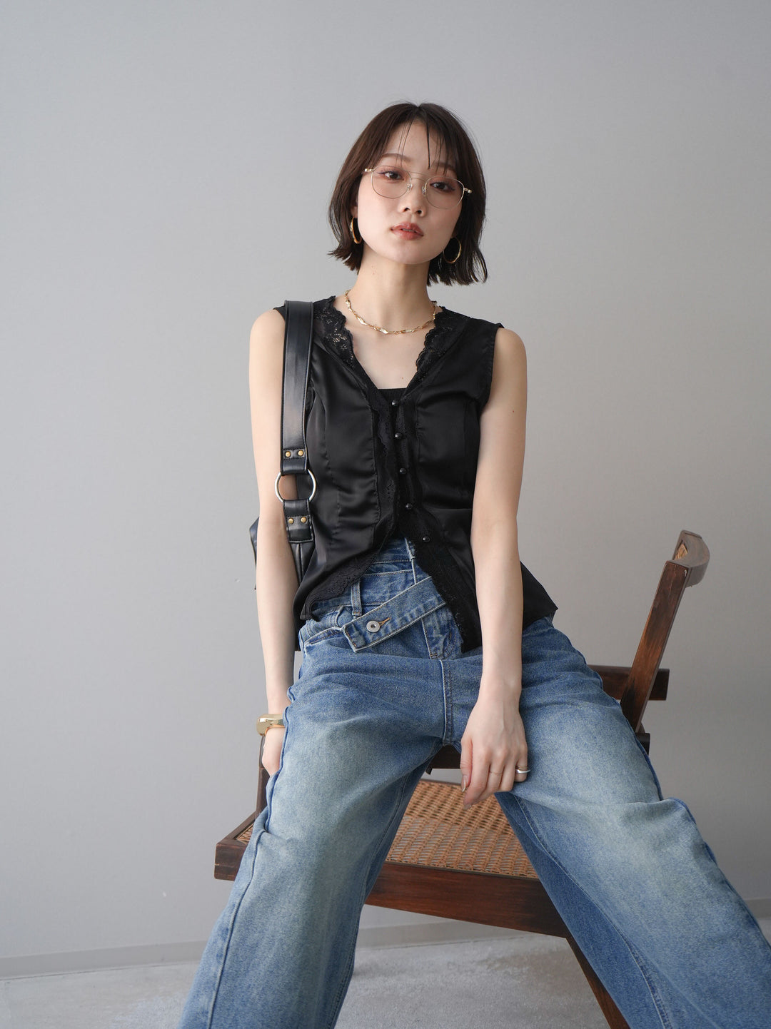 [予約]ノースリサテンレースキャミソール/black