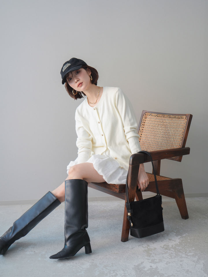 [予約]ハートボタンニットカーディガン/white