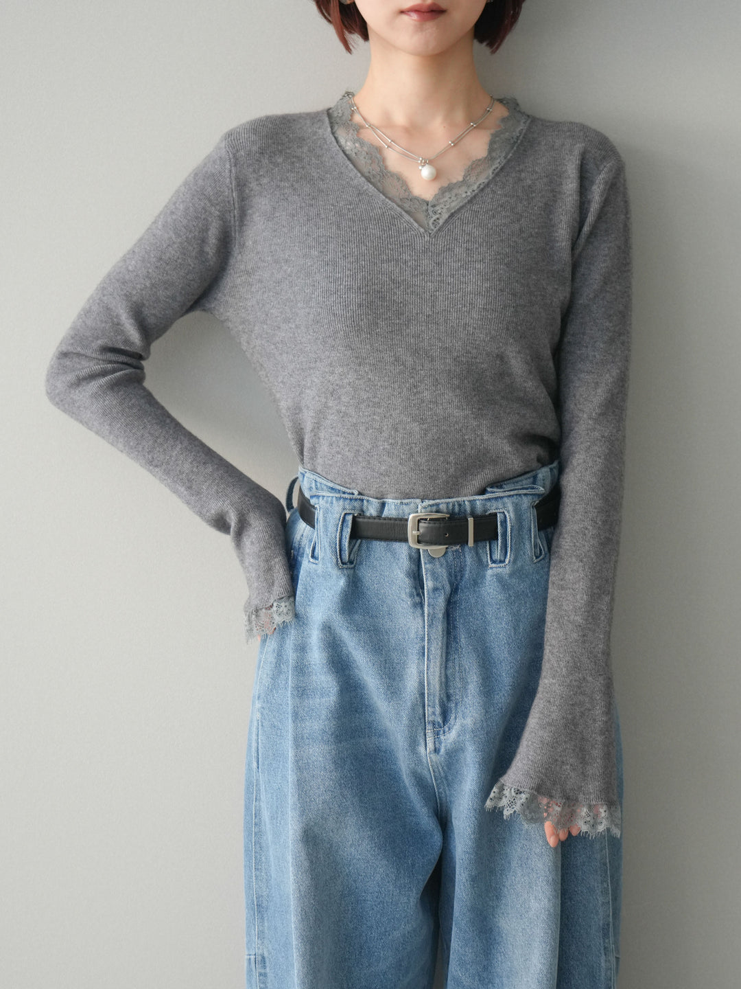 [SET]レースドッキングVネックニットトップス+ハイウエストベルトループデザインデニムパンツ(2set)