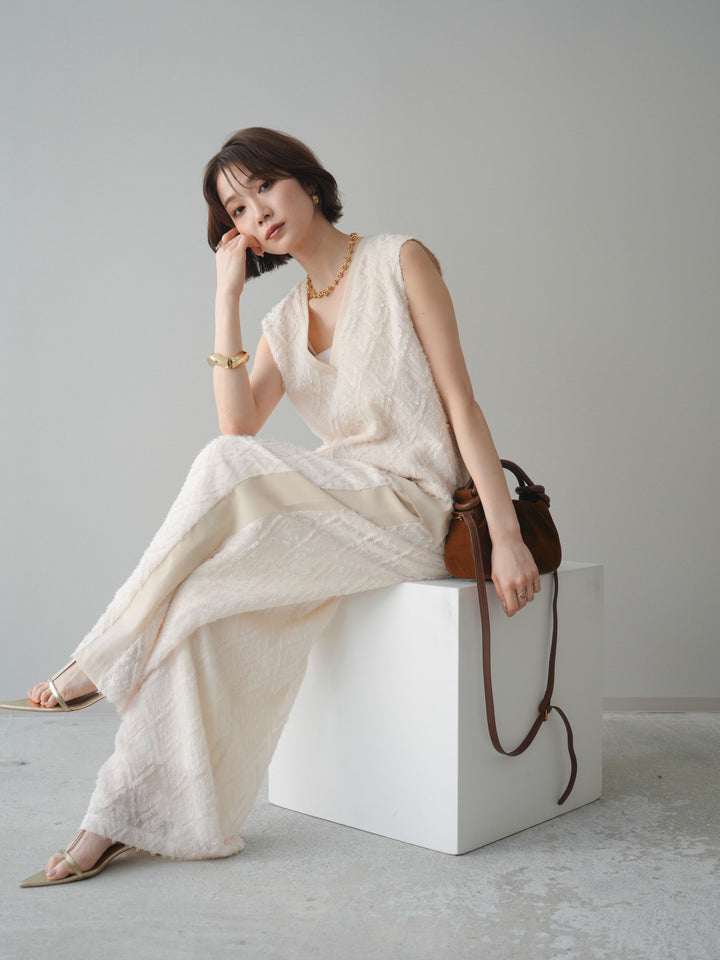 [SET]フリンジレイヤードVネックノースリーブ+選べるアクセセット(2set)