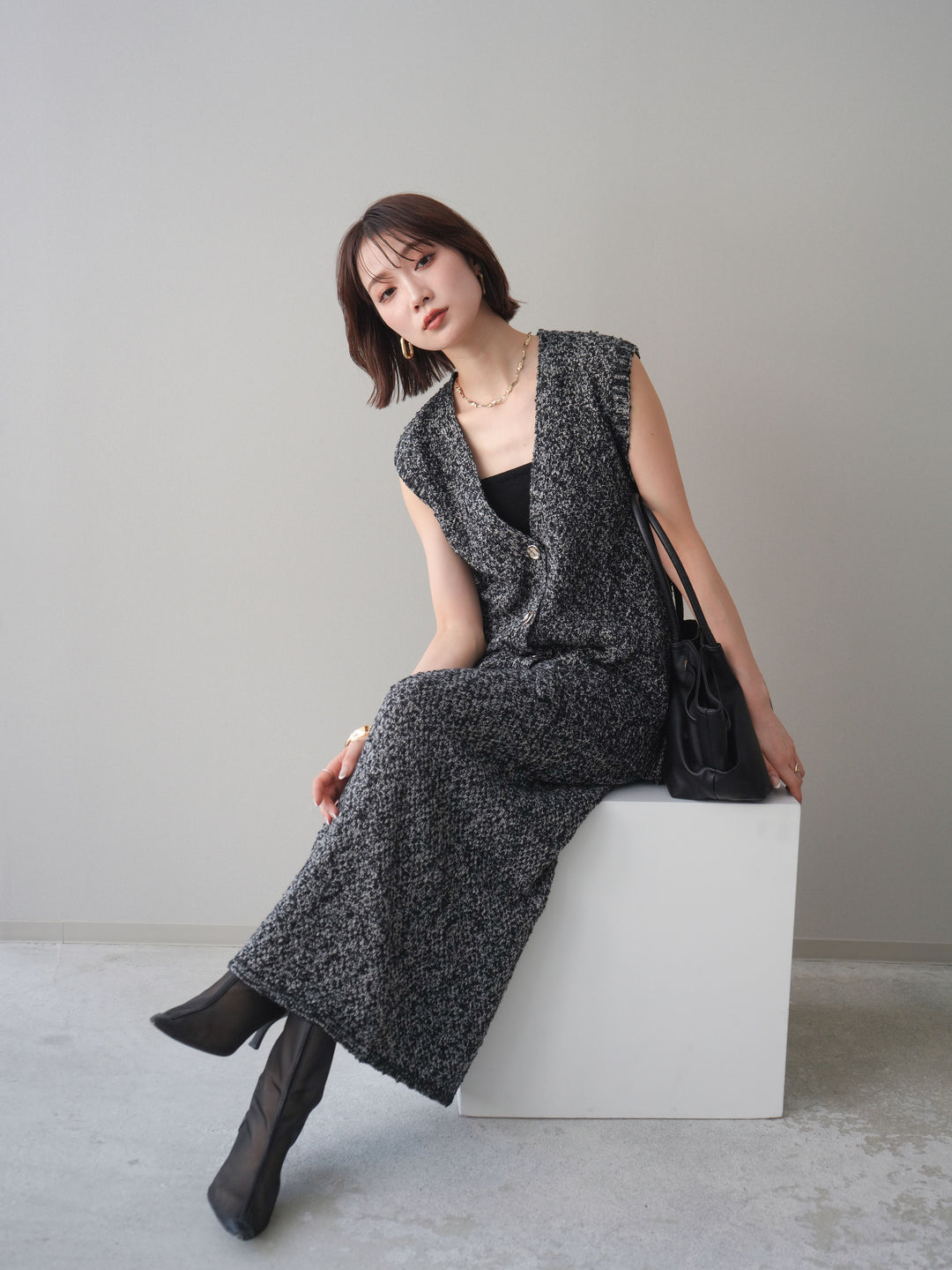 [予約]ミックススラブメタルボタンニットベスト/black
