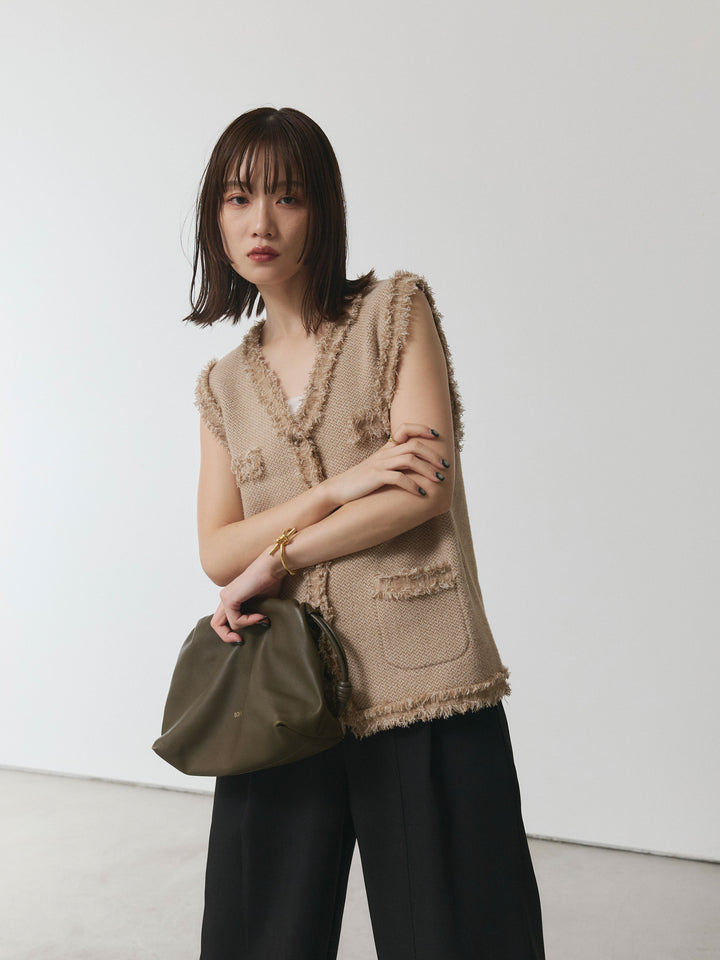 【Allure】[SET]アンティークボタンツイードフリンジニットベスト+デザインタックセンターシームアイドパンツ(2set)