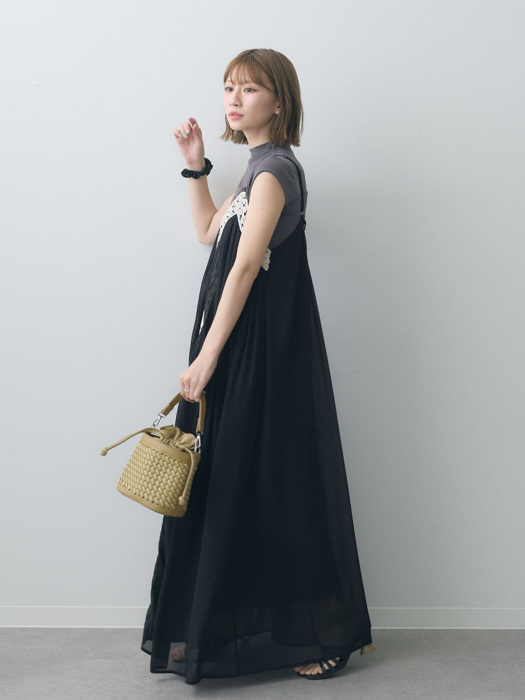 [SET]センタークロシェレースキャミワンピース+シアー切替ストレッチトップス(2set)