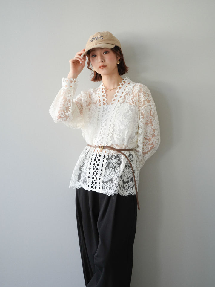 [予約]カットワークレースシアーブラウス/white