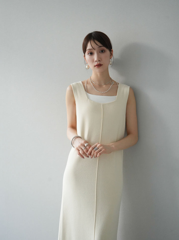 [予約]スクエアネックニットワンピース/アイボリー