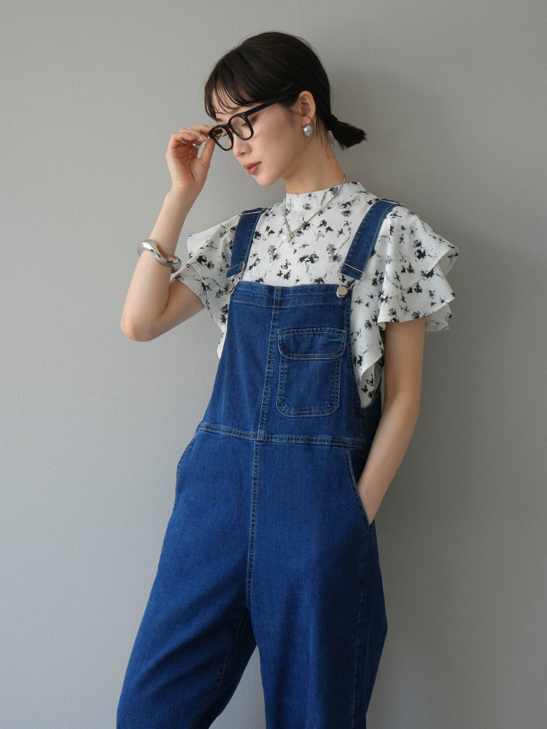 [予約]フラワーモチーフラッフルスリーブブラウス/ホワイト