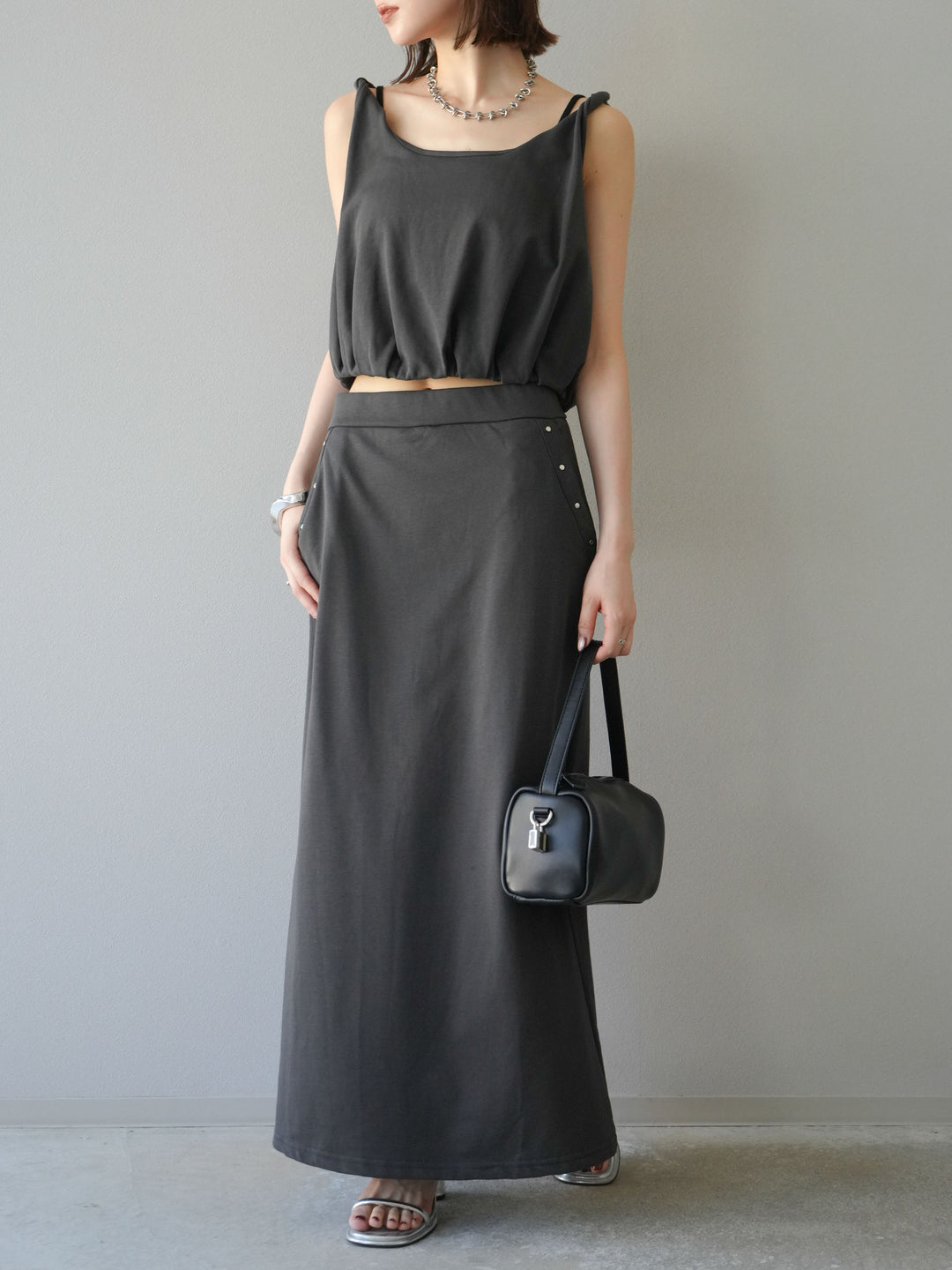 [SET]ミニ裏毛ツイストキャミバルーントップス＆Iラインスカート(2set)