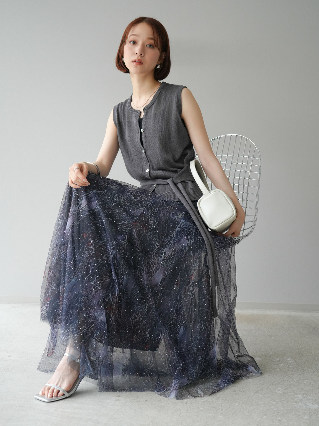 [予約]ウエストベルトニットベスト/チャコール