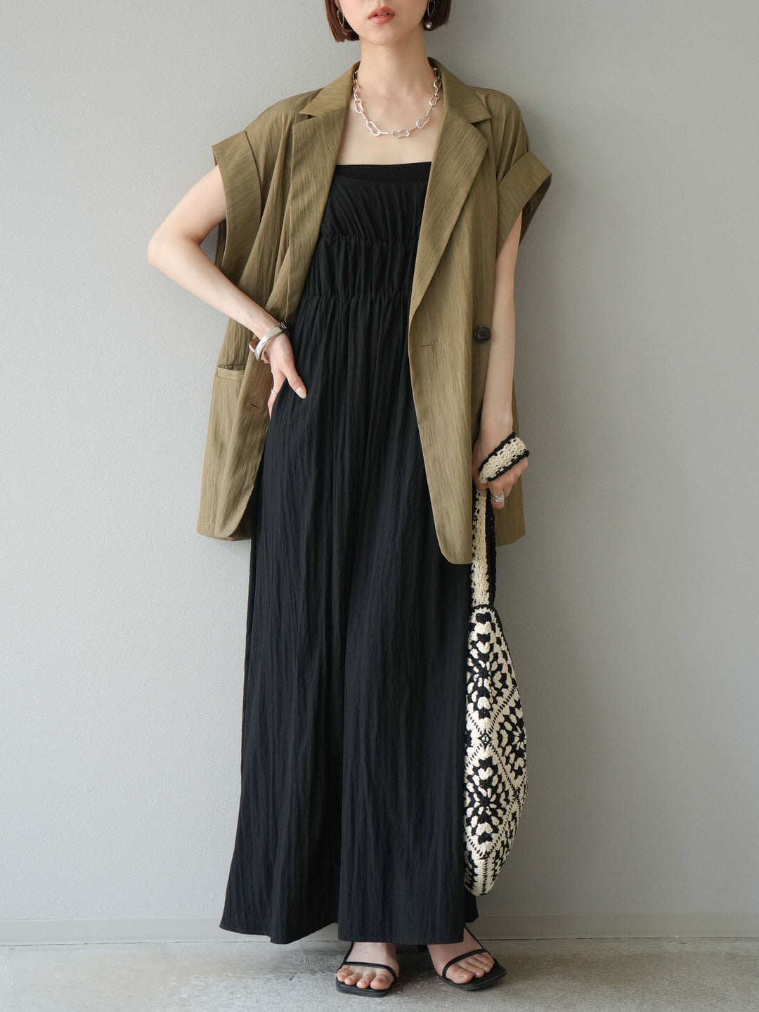 [SET]レーヨンシャーリングキャミワンピース+リネンライクノースリーブダブルジレ(2set)