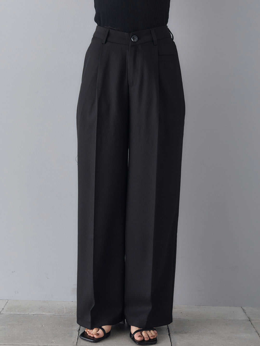 [Pre-order] Linen touch tuck wide pants/black