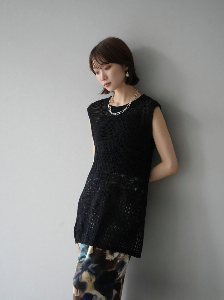 [Pre-order] Openwork side slit knit top/black