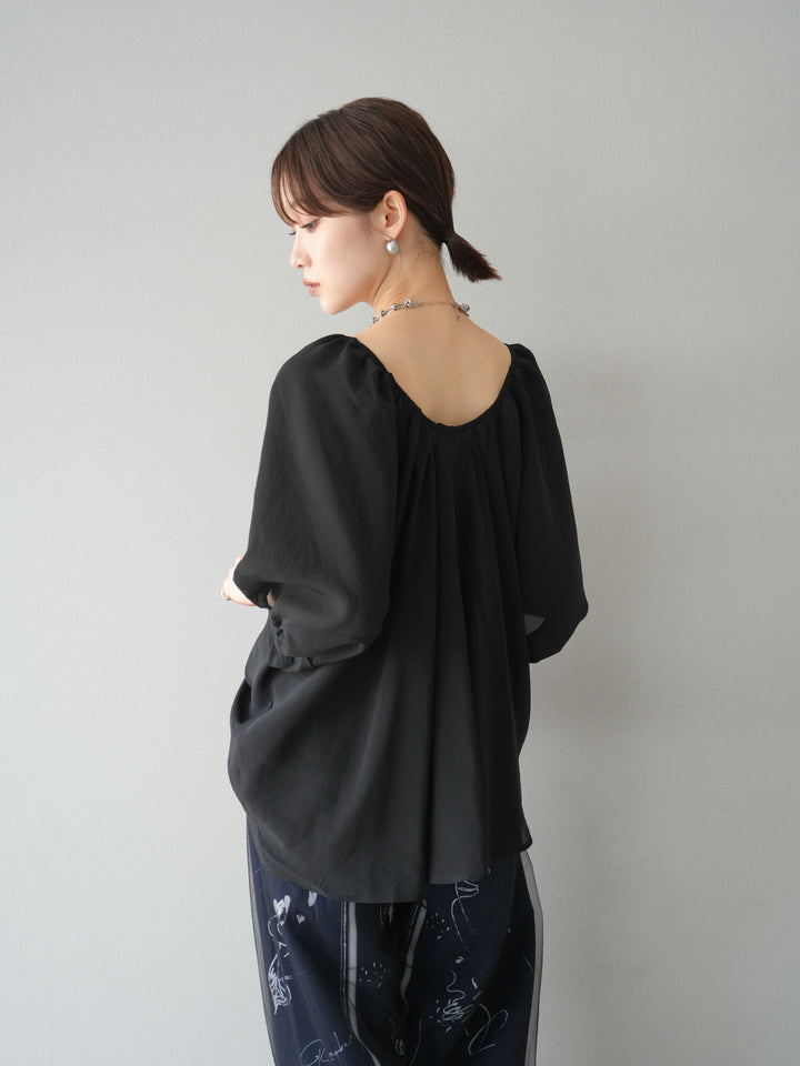 [予約]ボリュームスリーブシアータックブラウス/ブラック