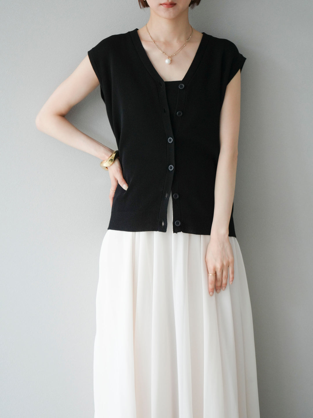 [SET] V領人造絲針織背心+雪紡喇叭裙（2件組）