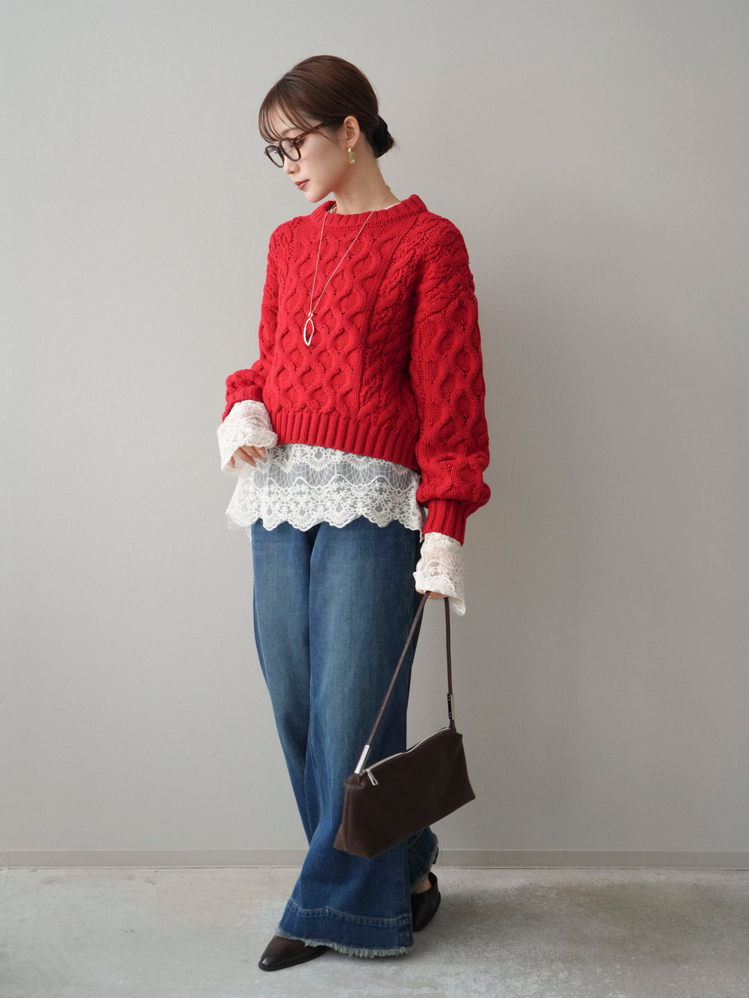 [SET]バルキーケーブルクロップドニットプルオーバー+チュールレーストップス+裏起毛裾フリンジワイドデニムパンツ(3set)